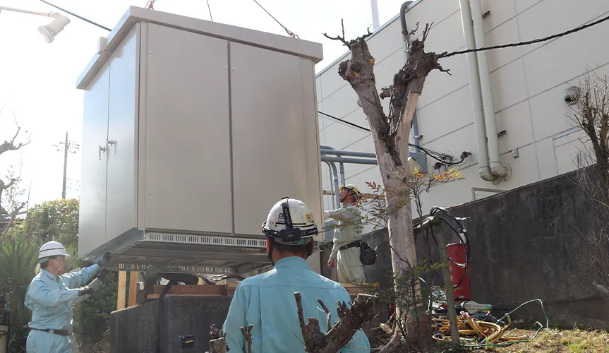 高圧電気設備工事の施工現場